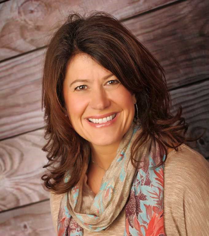 Joni Kimmel-top-poulsbo-wa-real-estate-agent